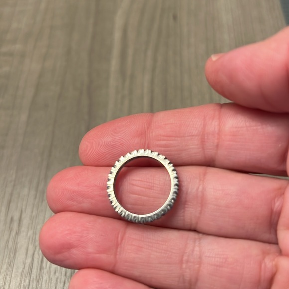 14 karat white gold sapphire eternity band - Picture 5 of 5